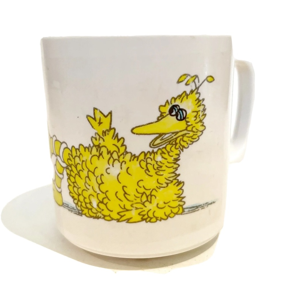 Vintage 1977 Muppets Sesame Street Big Bird Plastic Cup Mug with Handle Yellow